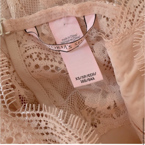 VS Lingerie - Picture 5 of 5